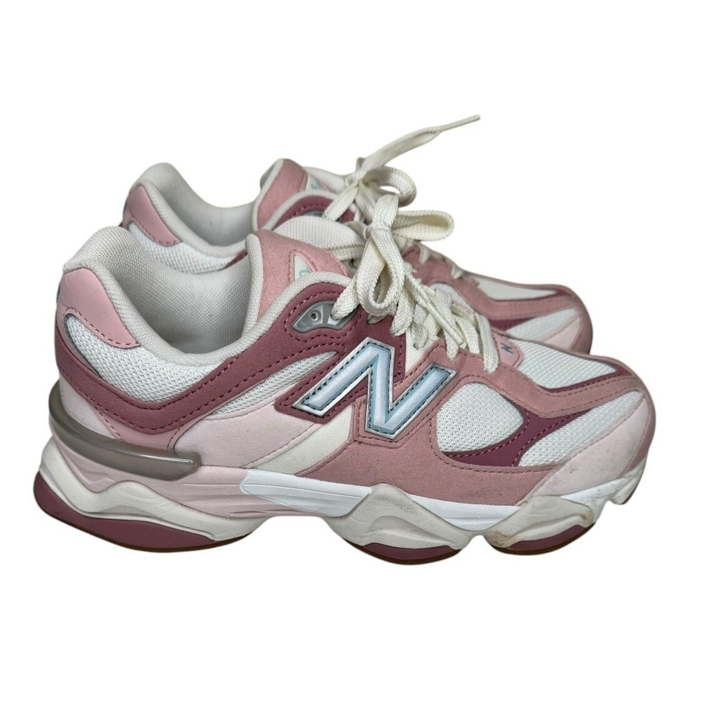 New Balance 9060 Rose Pink Size 6Y WIDE (7.5W) GC9060FR